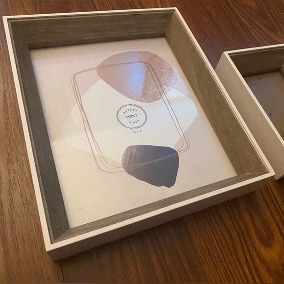 Two Piece Matching Picture Frames 3D Home Wall Decor - Picture 2 of 5